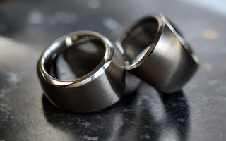 Tungsten Men’s Rings vs. Titanium: Which Metal Should You Choose