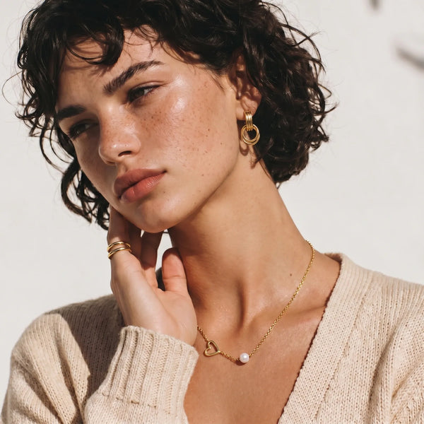 Collier Étreinte Cœur de Perle