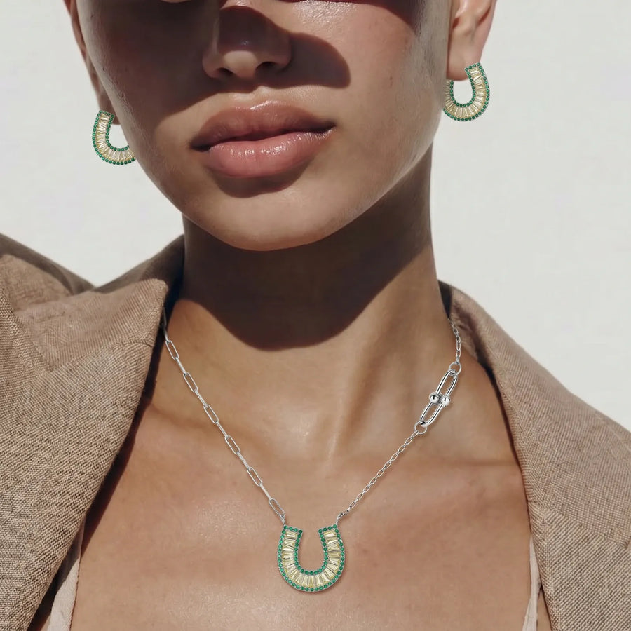 Jade Horseshoe Set