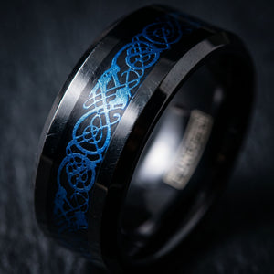 Celtic Dream - Black & Blue mt-dark macro