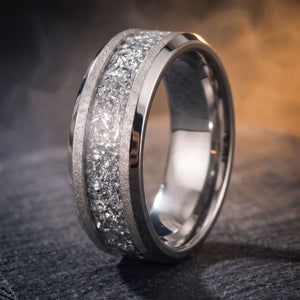Luna ring editorial