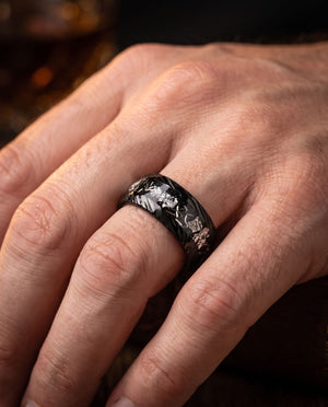 Medusa ring onhand