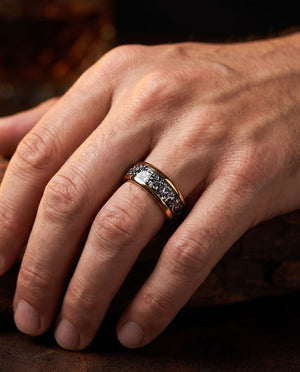 Meteor ring onhand