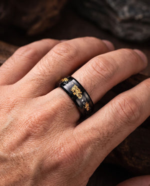 Osiris ring onhand
