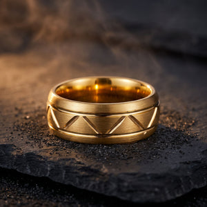 Pharaoh ring editorial