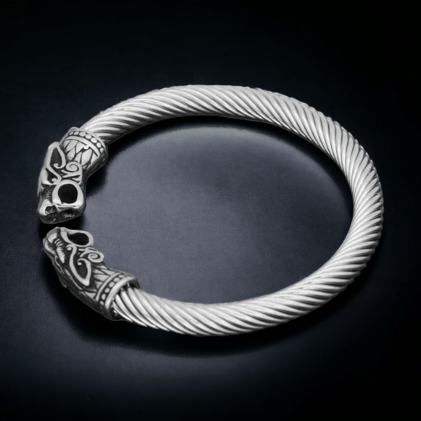 LycanLore Loop Bracelet